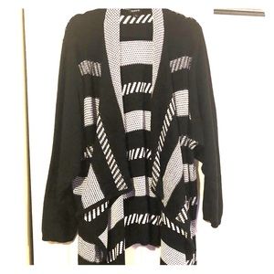 Torrid black and white open front cardigan